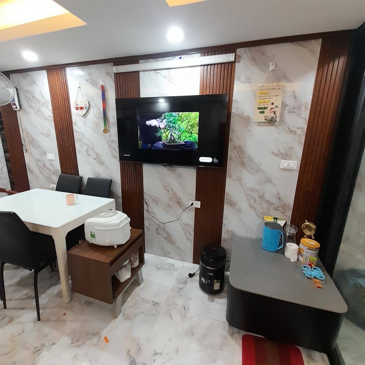 Cần bán nhanh nhà 3 tầng, 30m2 tại Khương Trung, Thanh Xuân, giá 3.5 tỷ, chính chủ, tiện kinh doanh. - Ảnh 2